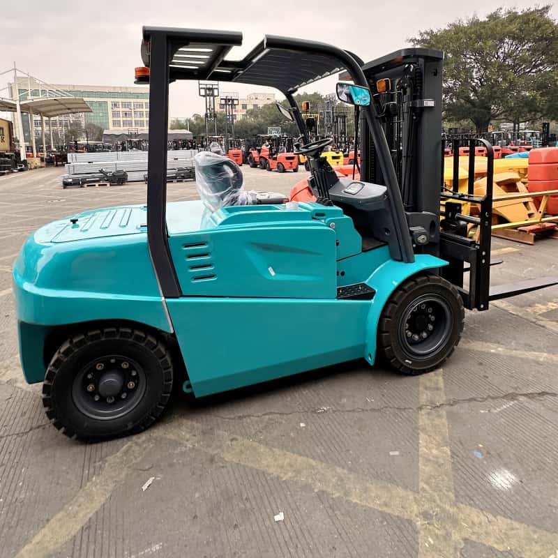 10,000 Lb Warehouse Forklift