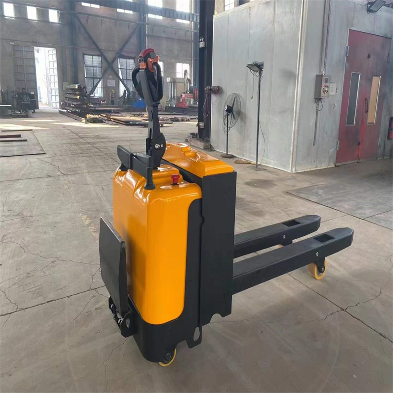 CBD80 8t Electric Pallet Stacker