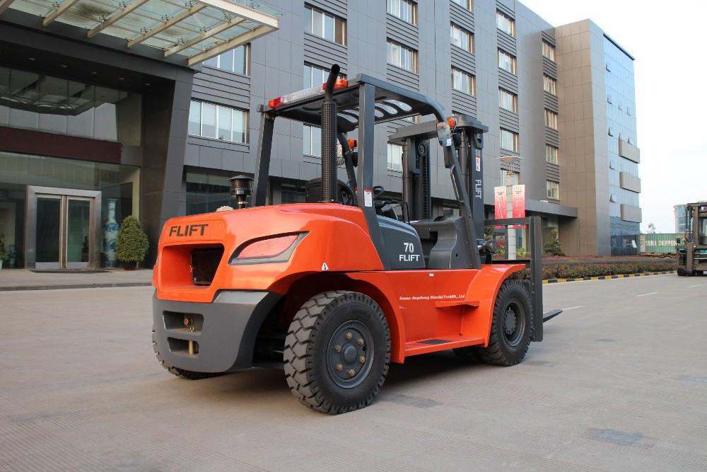 new-model-7-ton-forklift