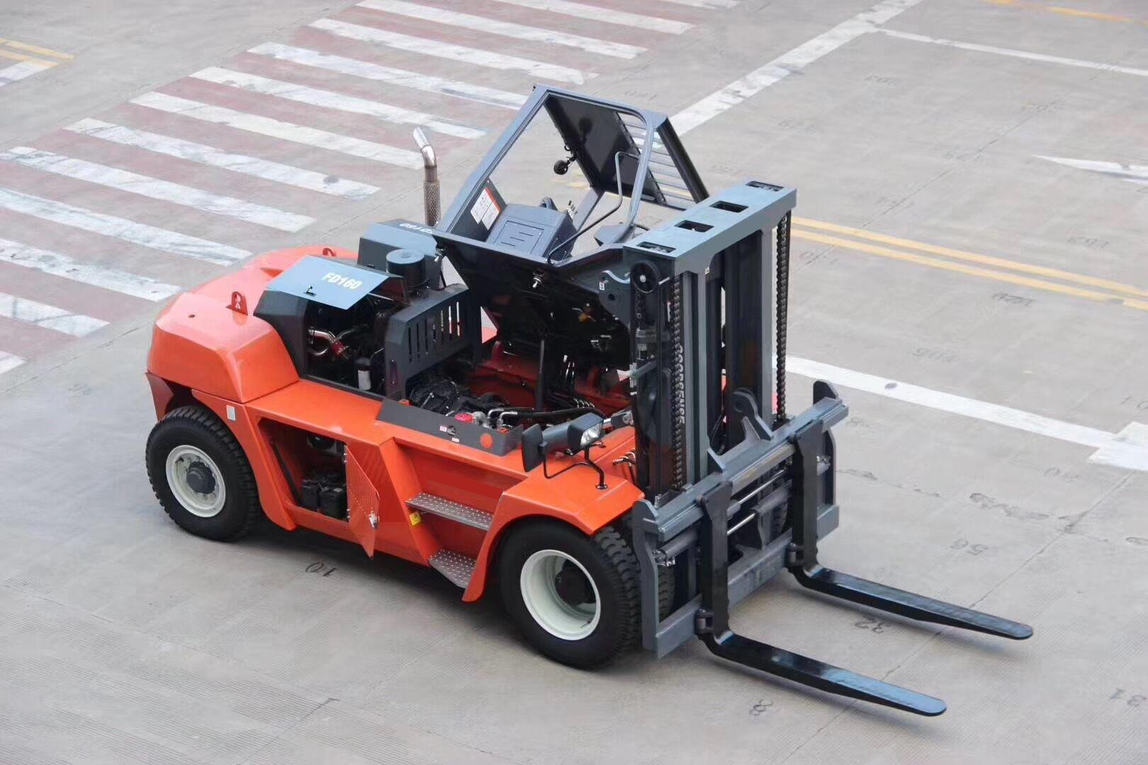 15-18 ton diesel forklift