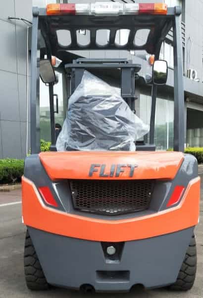 2.5 tonne forklift