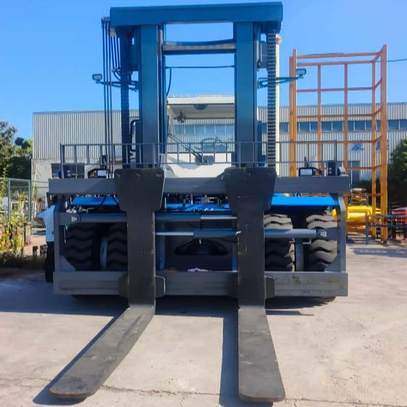 30Ton Heavy Duty Forklift manufacturer