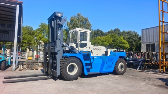 Heavy Duty Forklift 30 Ton