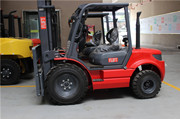 3.5 ton 2 wd diesel rough terrain forklift