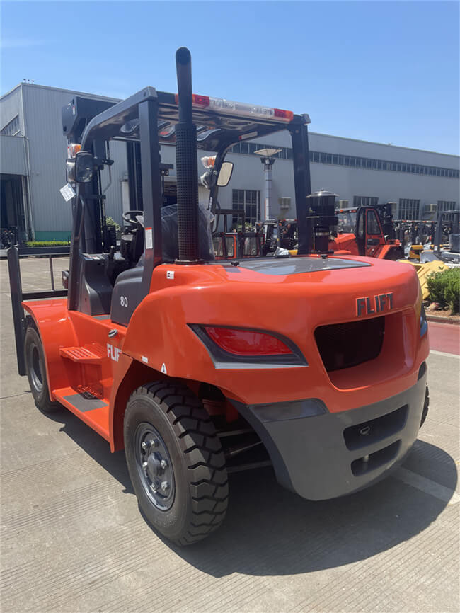 8-ton-diesel-forklift