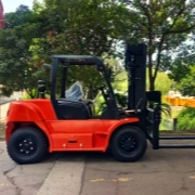 8ton diesel forklift truck