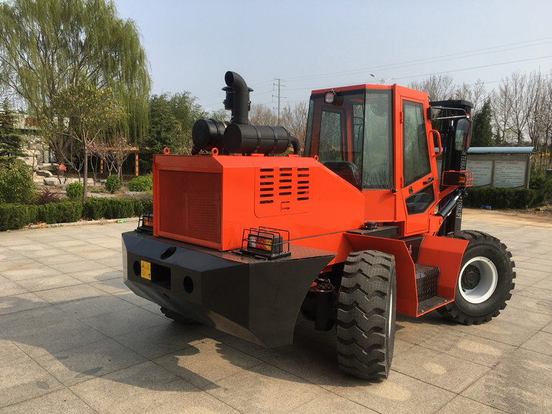 w40 rough terrain forklift