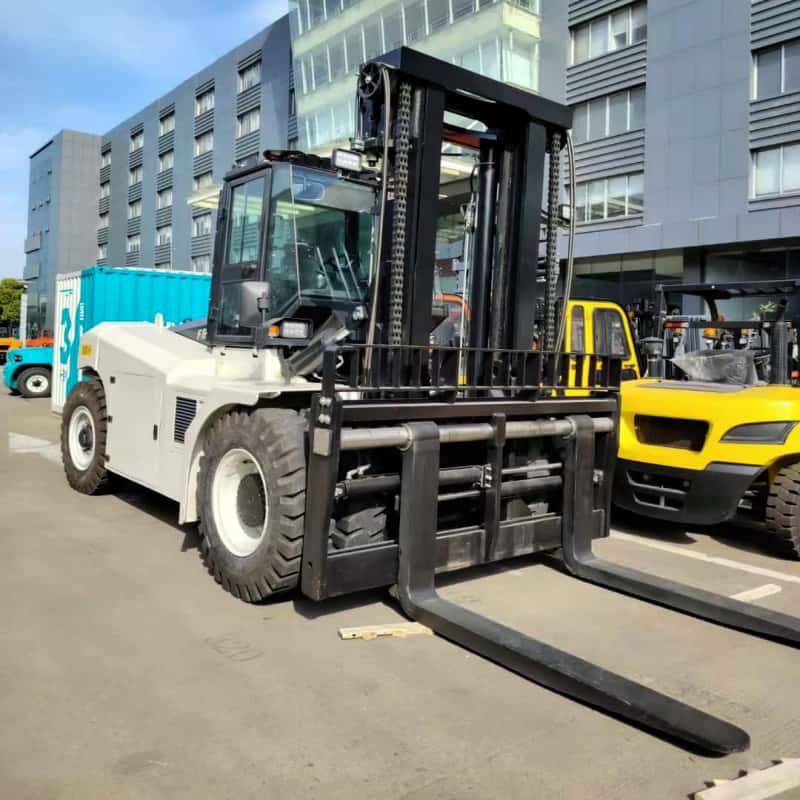 Large Electric Forklift