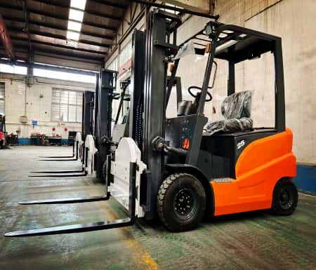 360 degree forklift rotator