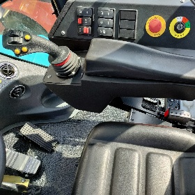 Heavy Duty Forklift Truck 