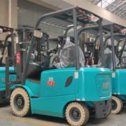 2.5 ton load capacity electric forklift truck