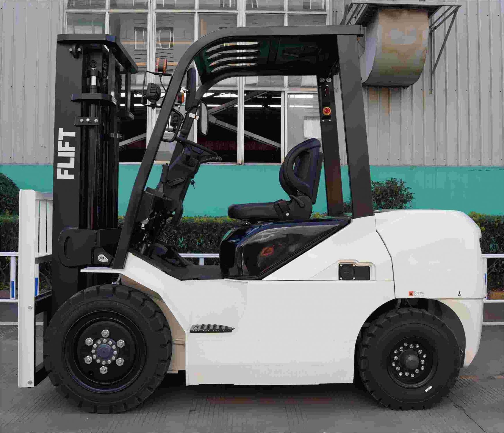 3-ton-high-voltage-lithium-battery-forklift