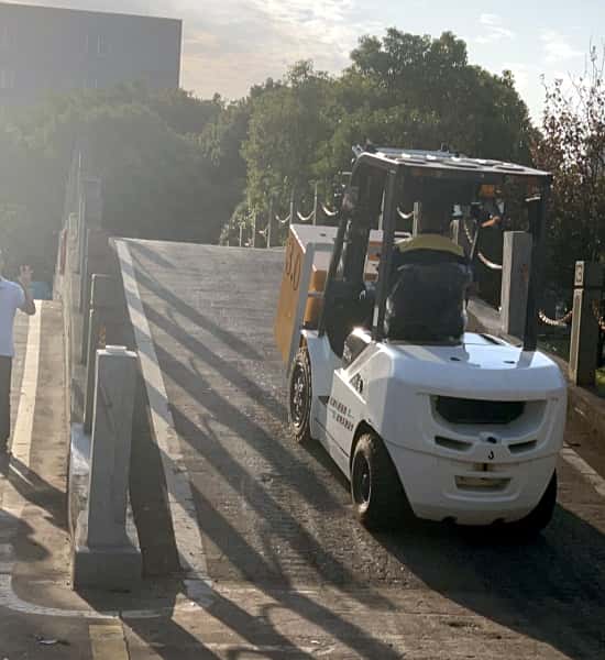 battery forklift lithium