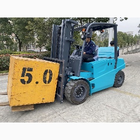 5 tonne electric forklift