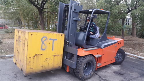 8-ton-electric-forklift
