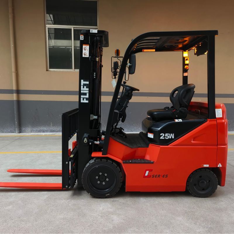 compact electric forklift