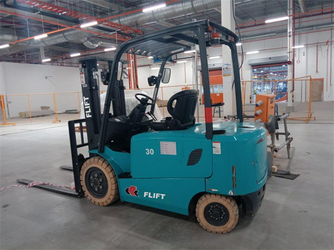 FB30 3-ton-electric-forklift-truck-