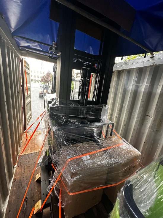 double reach lift truck