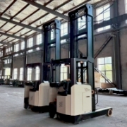 Industrial 3 ton electric reach truck for material handling