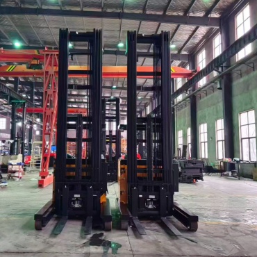 High Lift 3 Ton Lithium Electric Reach Truck