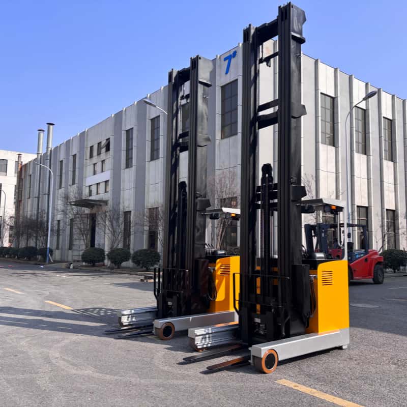 narrow aisle reach truck