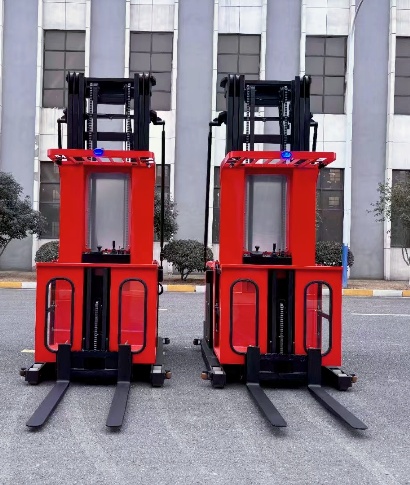 high level order picker