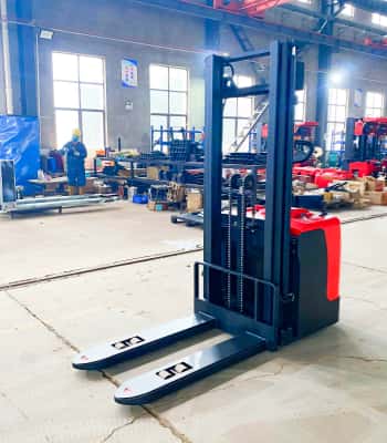 fully powered stackers