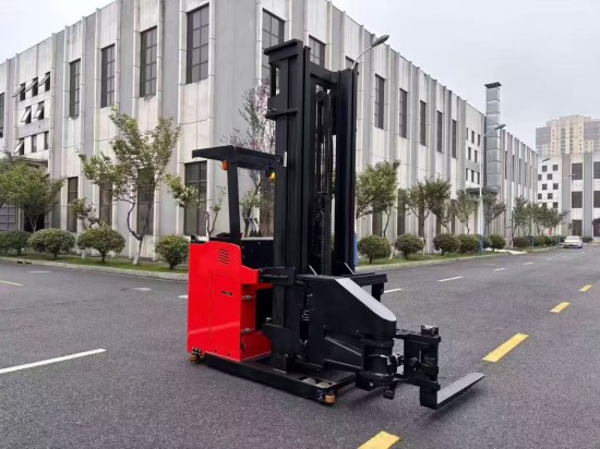 narrow aisle lift truck
