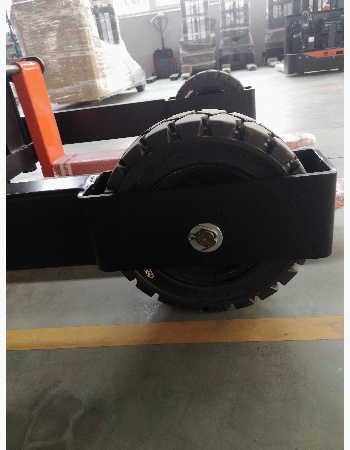 Off road electric stacker supplier