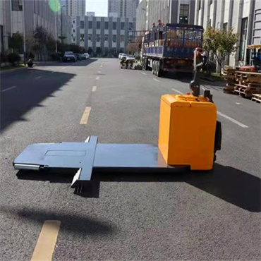 CBD30Z Electric Vehicle Transfer Truck