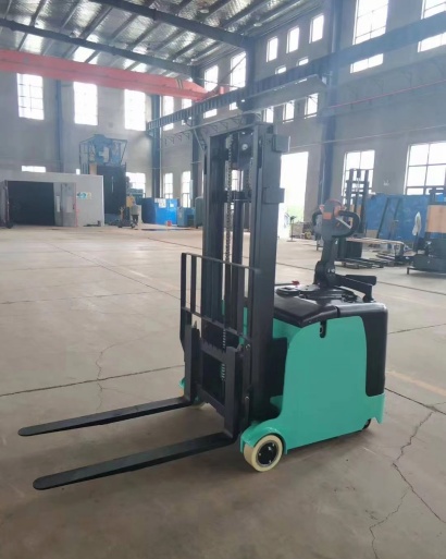 counterbalanced Electric pallet stacker