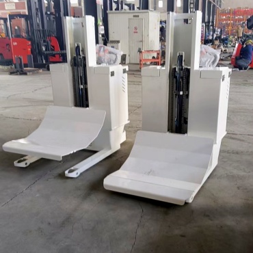 roll handling equipment 