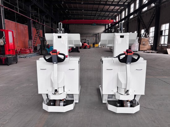 battery powered paper roll lift truck