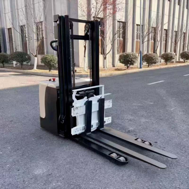 pedestrian operated electric forklift