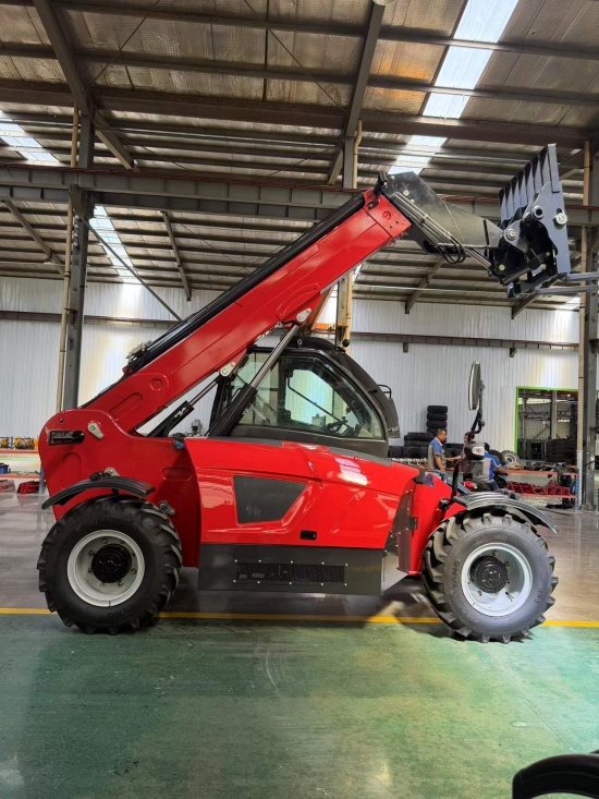 Industrial 2500kg Telehandler