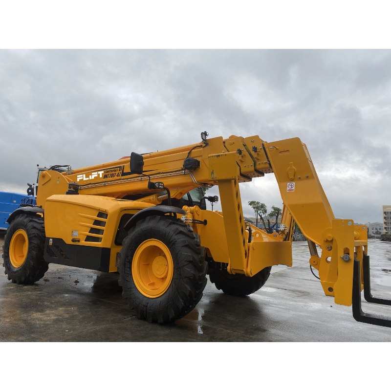 rough terrain telehandler