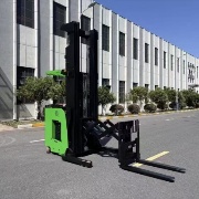 stand up reach truck