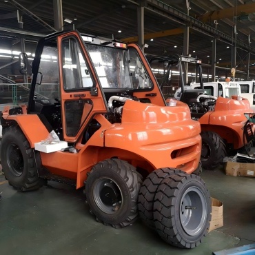off road forklift