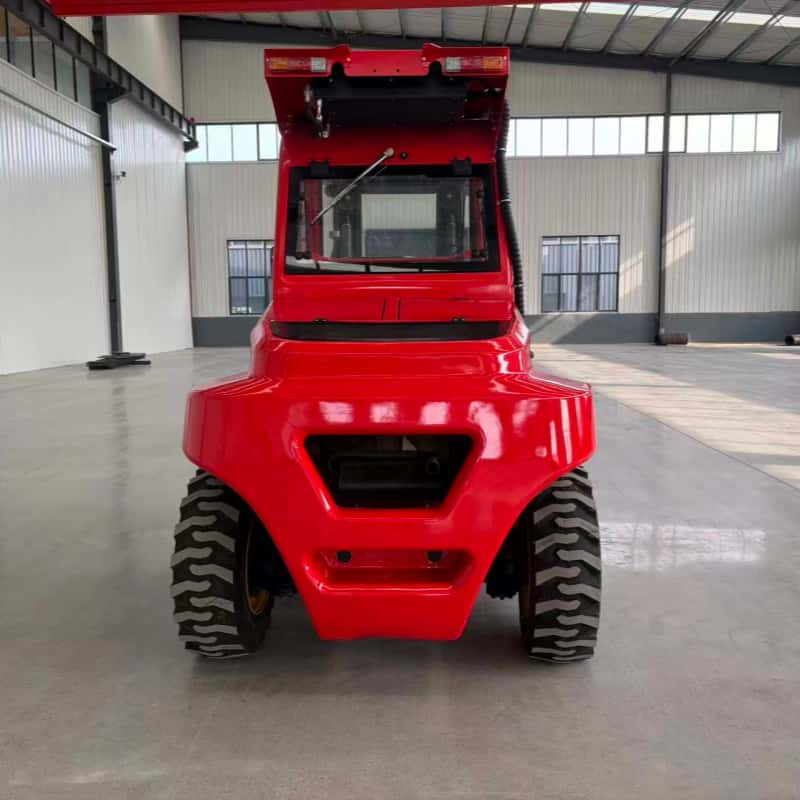 7000 lb diesel off road forklift