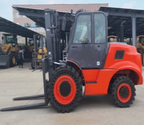 5 ton 4wd forklift price