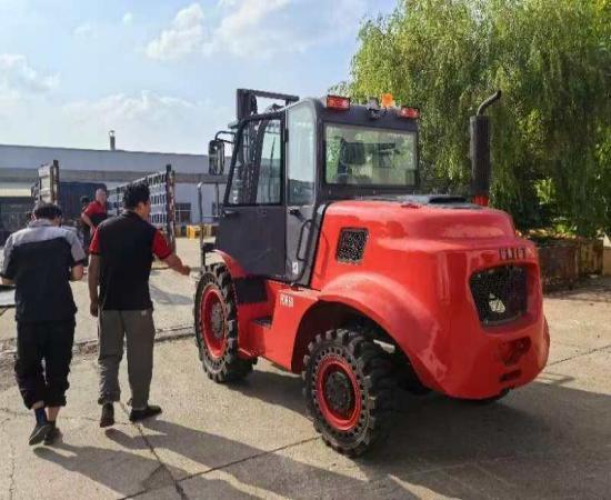4wd forklift