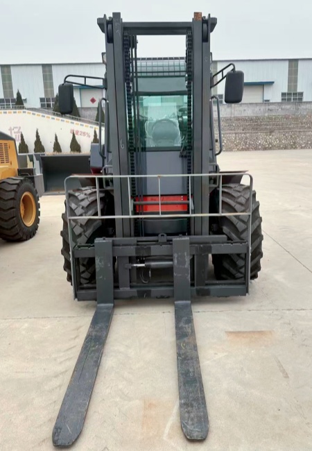 diesel rough terrain forklift 6 ton