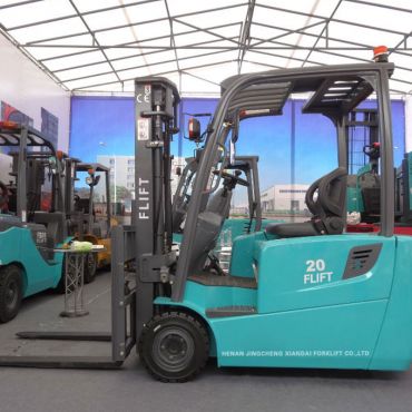 2 Ton Three Wheel Forklift