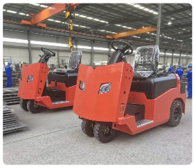 Cargo Tow Tractor